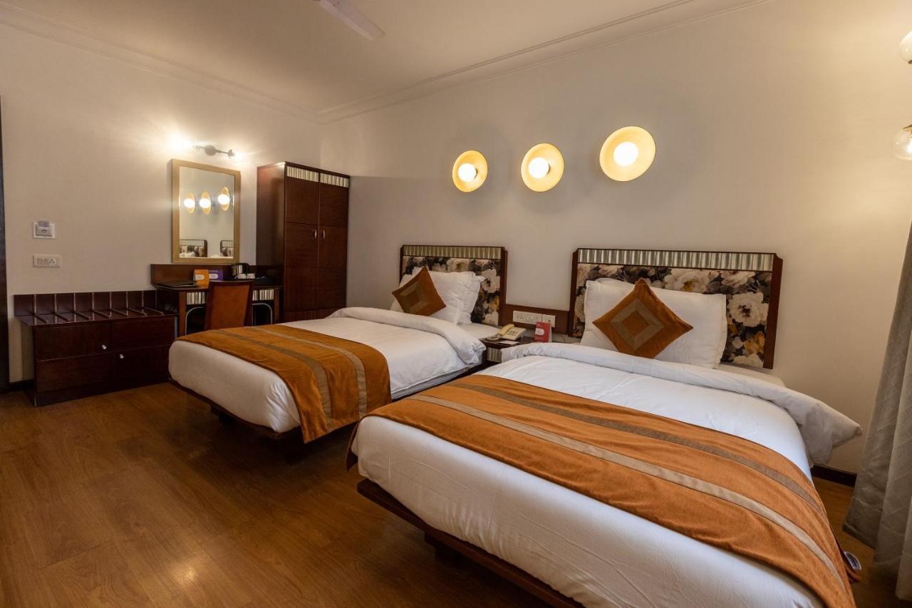 Hotel Clubhouse Nami Residency, Ahmedabad Exterior foto