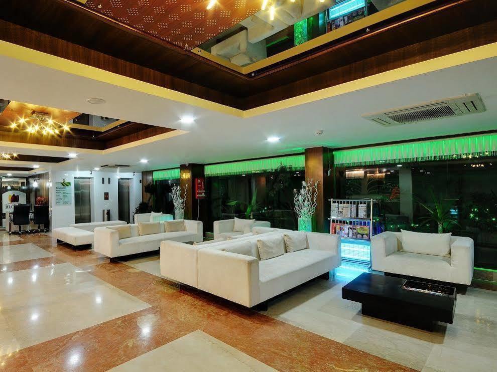 Hotel Clubhouse Nami Residency, Ahmedabad Exterior foto